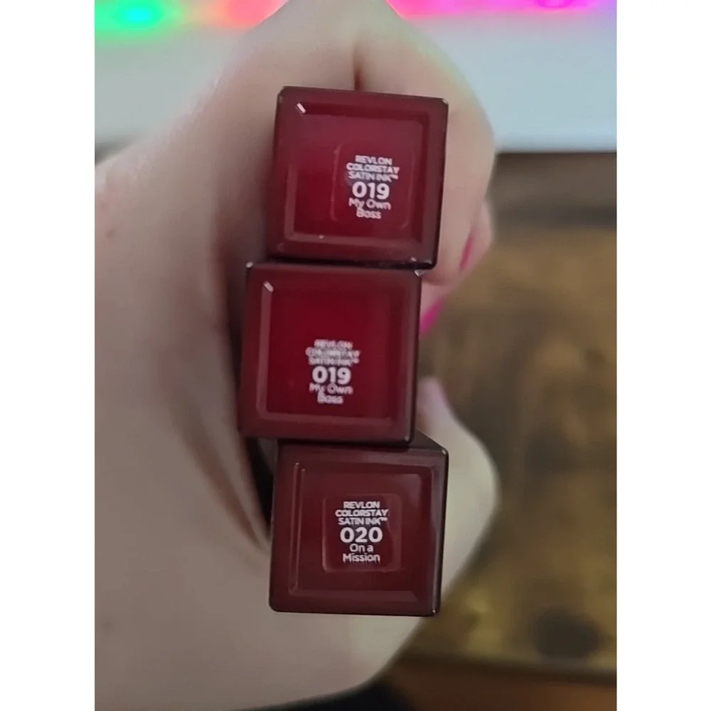 Lot of 3 NIB Revlon Colorstay Liquid Lipstick‎ Satin Ink (0.17Oz/5mL) 019 & 020